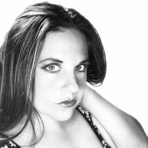 Meet your Posher, Julia (Posh Ambassador)